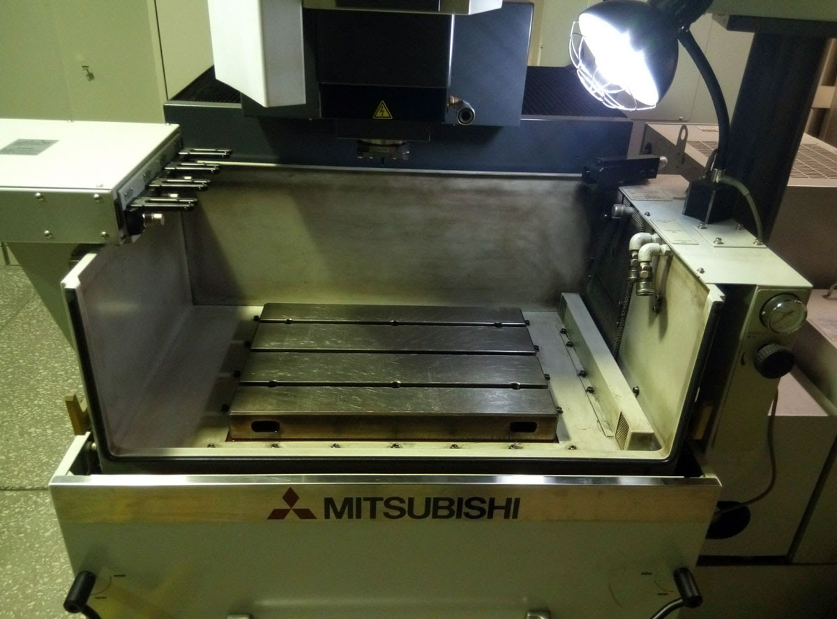 Электроэрозионный станок mitsubishi
