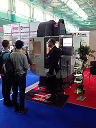 Стойка ЧПУ и поворотный стол Haas Automation