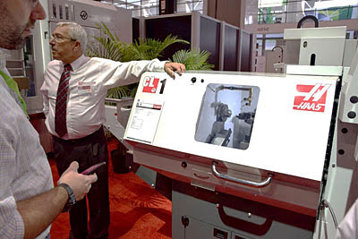 Ультра-компактный токарный станок Haas CL-1