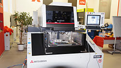 Презентация Mitsubishi MV1200R