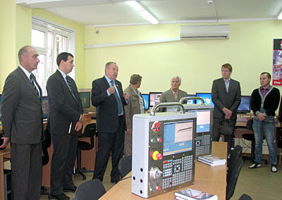 Учебный класс симуляторов