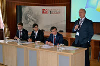 Директор колледжа, Судленков Алексей Алексеевич, торжественно открывает 1-ую в России Конференцию