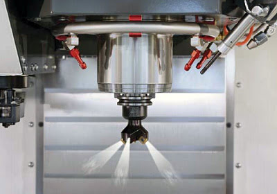 Подача сжатого воздуха через инструмент