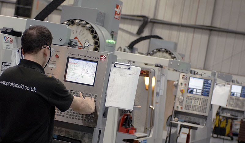 Оператор станков Haas