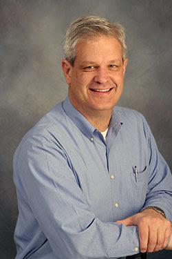 Питер Цирхут (Peter Zierhut), вице-президент по Европейским специальным проектам и операционному управлению Haas Automation Inc