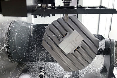 Обработка детали на станке Haas UMC-750