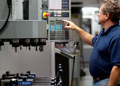 Станок Haas на производстве компании 80/20