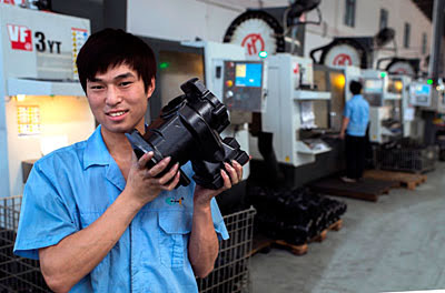 Компания Chief имеет 14 станков Haas, большинство которых работает 24 часа в сутки 7 дней в неделю