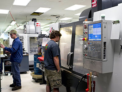 Станки Haas в производственном цехе