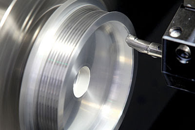 Обработка детали на токарном центре Haas ST-30