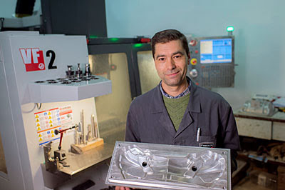 Компания NEXX использует станок Haas VF-2 для производства алюминиевых и стальных пресс-форм