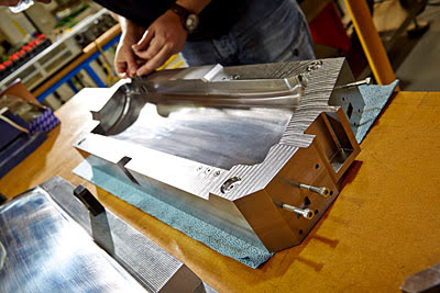 Surface Generation производит сложные системы нагревания и охлаждения для изготовления деталей из композитных материалов