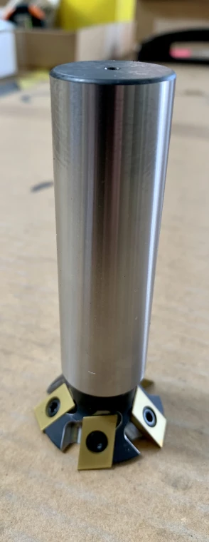 Фреза "ласточкин хвост" 45°, 5 режущих кромок, хвостовик цилиндр Ø25, включает 5x пластина DC1750-B